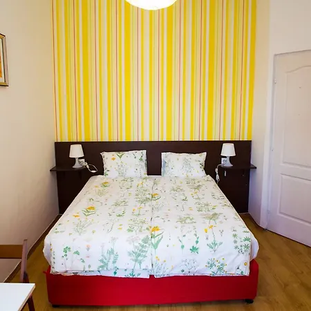Sunflower Aparthotel *